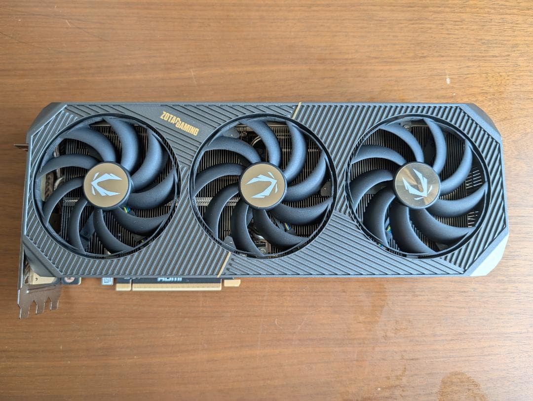特典付（おまけ付き）ZOTAC RTX5080 SOLID 16GB