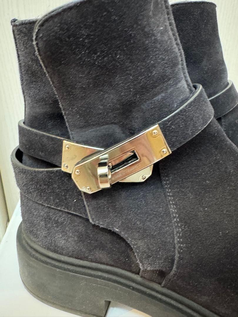 ここみ！！専用エルメス　HERMES ムートンショートブーツ