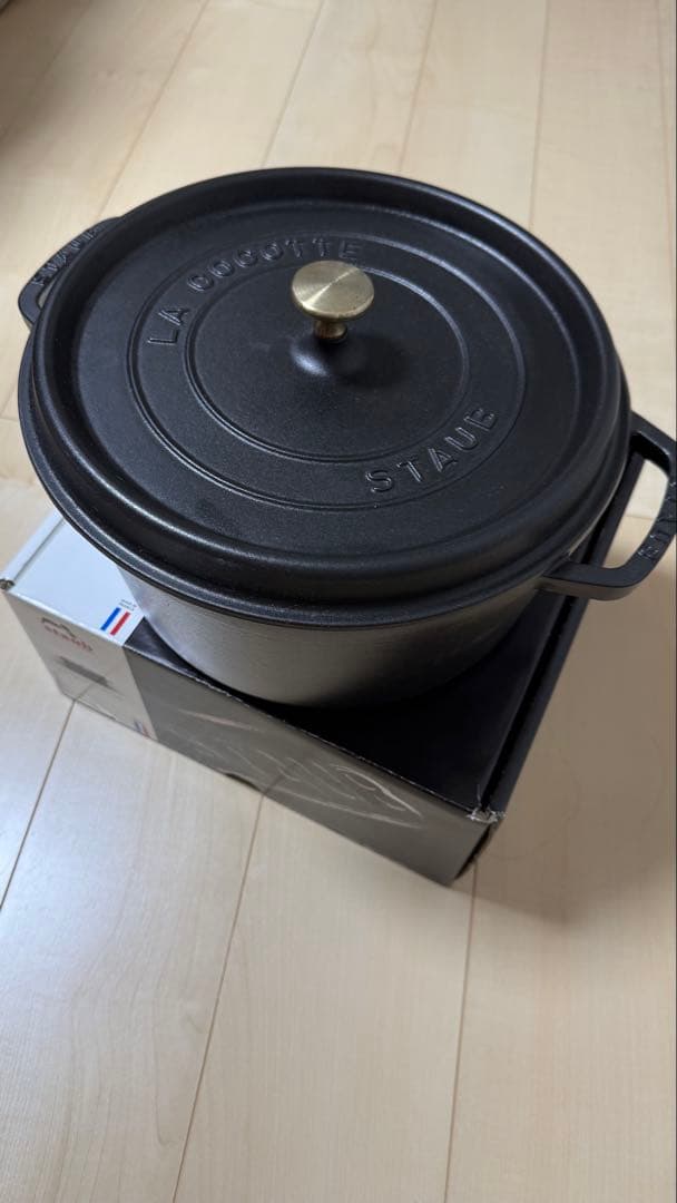 Staub ストウブ ピコ・ココットラウンド 28cm ブラック