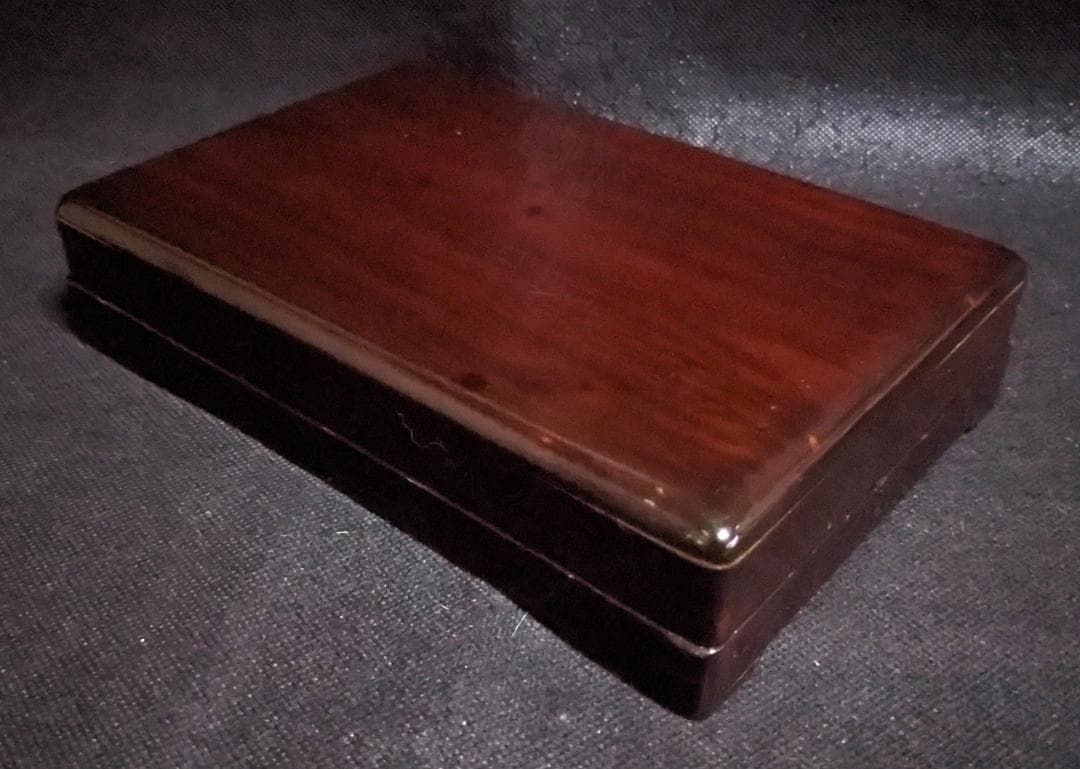 【歙州硯　魚子紋・金星の琅玕系美石】◆唐木塗箱◆約七吋◆龍尾山◆歙硯