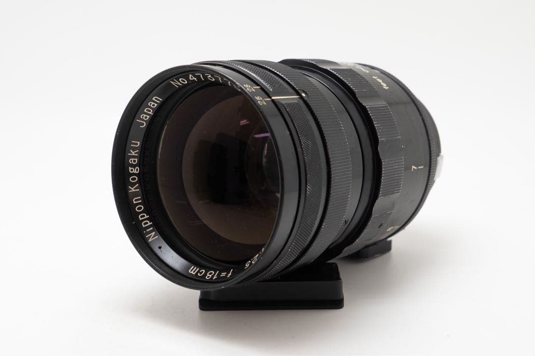 Nikkor-H 135mm f/3.5 レンズ 　コレクターアイテム　44