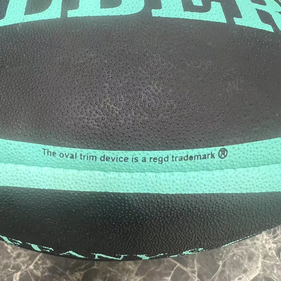 <希少> Tiffany&Co. ティファニー ラグビーボール 数量限定品