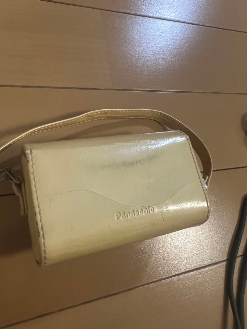 Panasonic LUMIX DMC-FX33 コンパクトデジタルカメラ