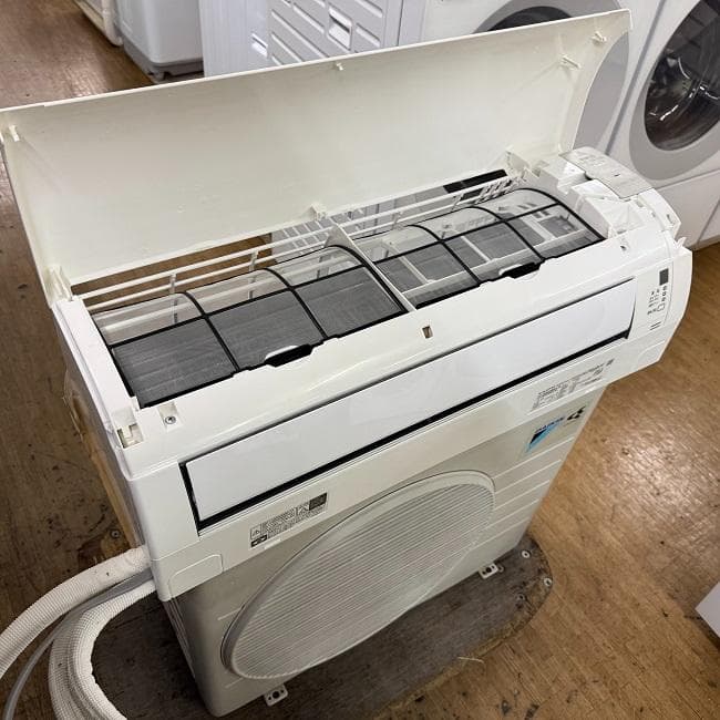 地域限定送料無料 美品 ダイキン おもに6畳用 ルームエアコンAN22WES