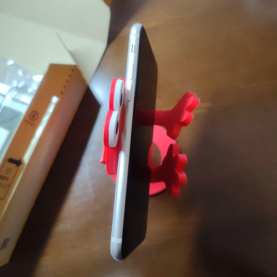 Apple iPhone SE(第3世代) 64GB