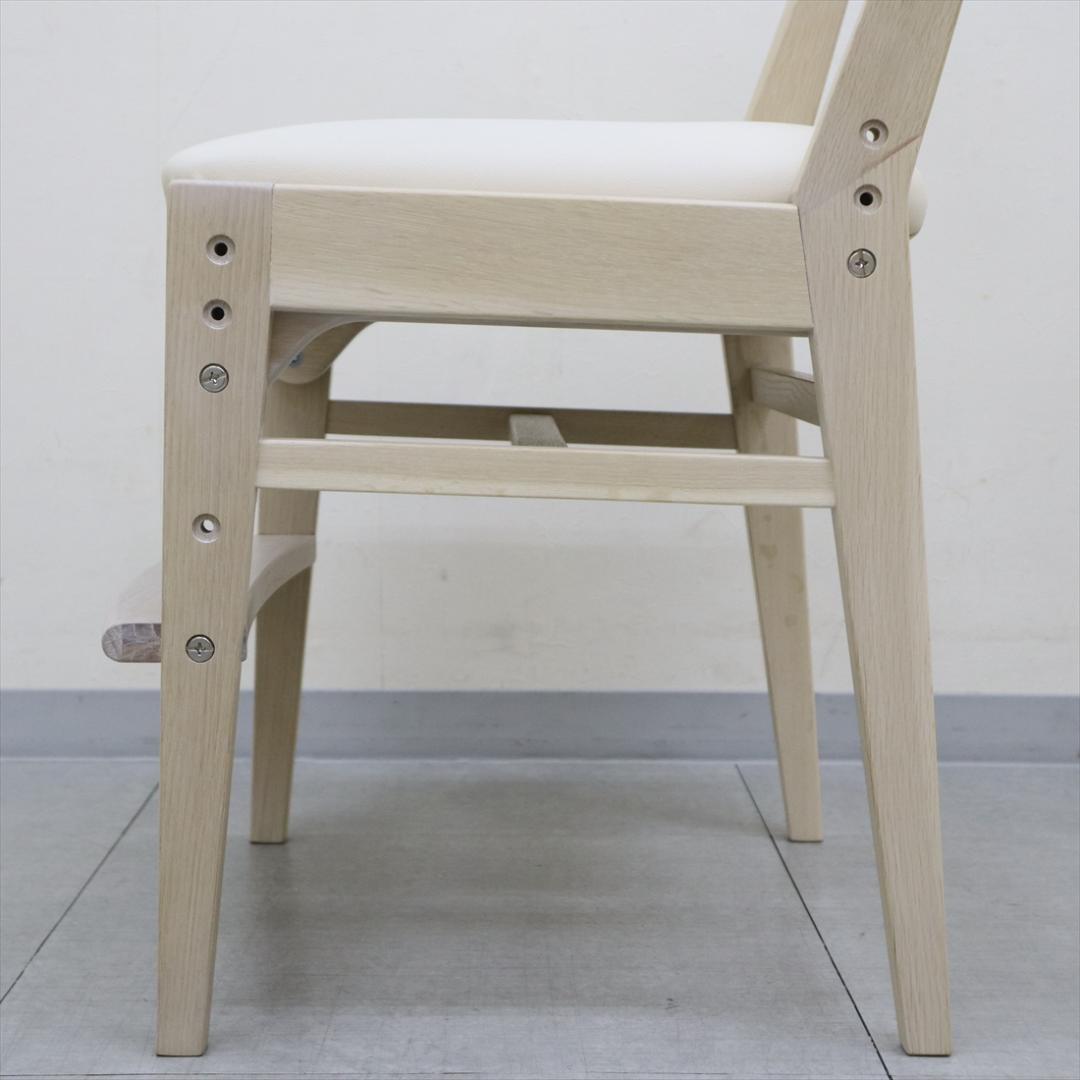 A カリモク家具 学習椅子 デスクチェア XT0611 ピュアアイボリー オーク