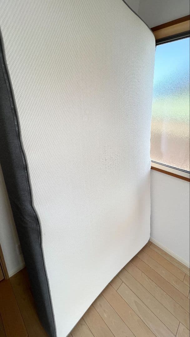 【gugu sleep」セミダブルマットレス （すのこ着き・送料込）