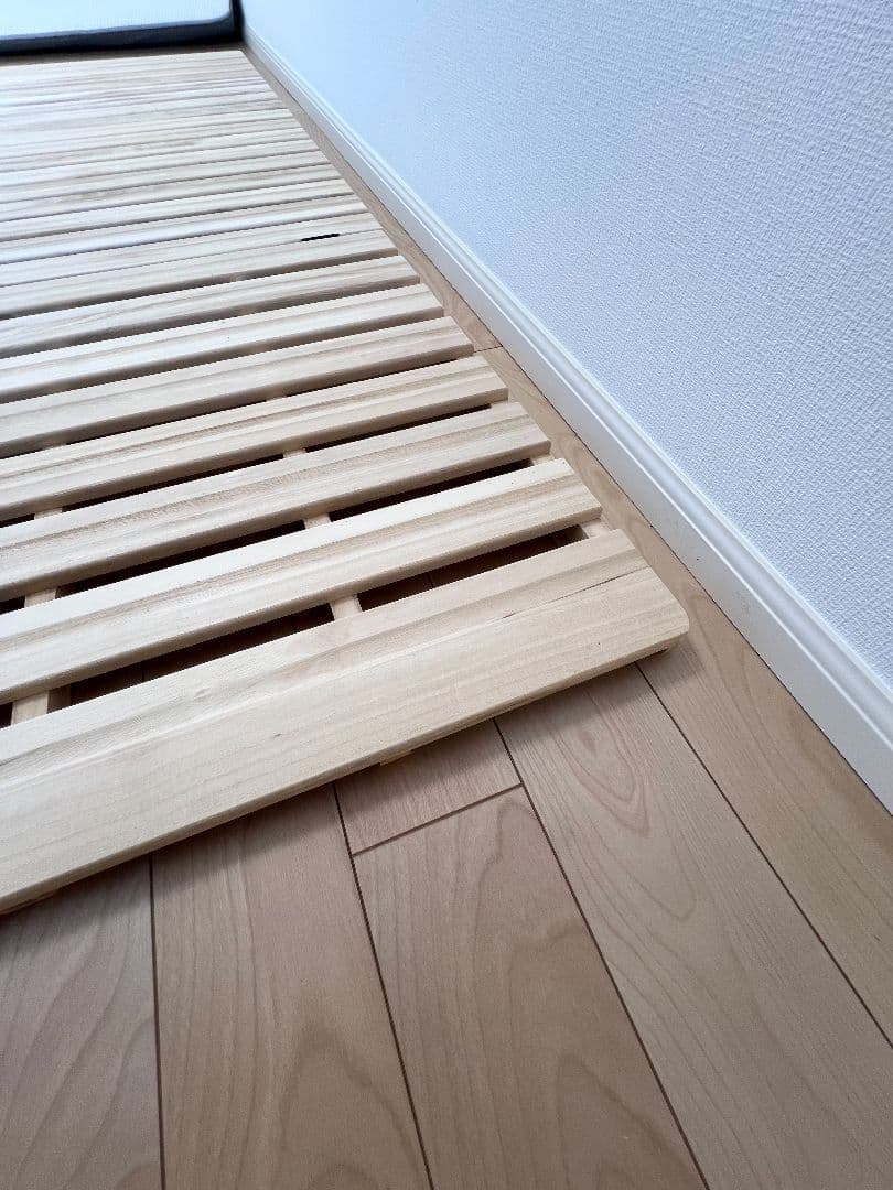 【gugu sleep」セミダブルマットレス （すのこ着き・送料込）