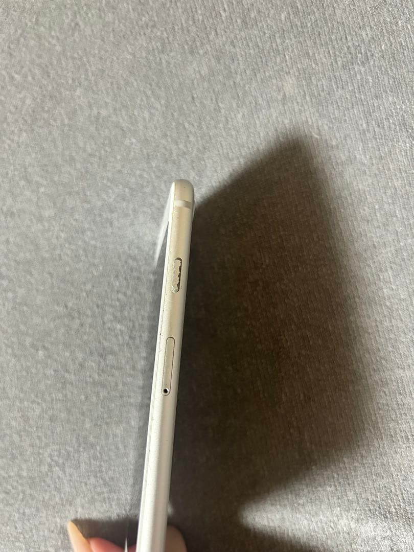 Apple iPhone 8 ホワイト 本体のみ