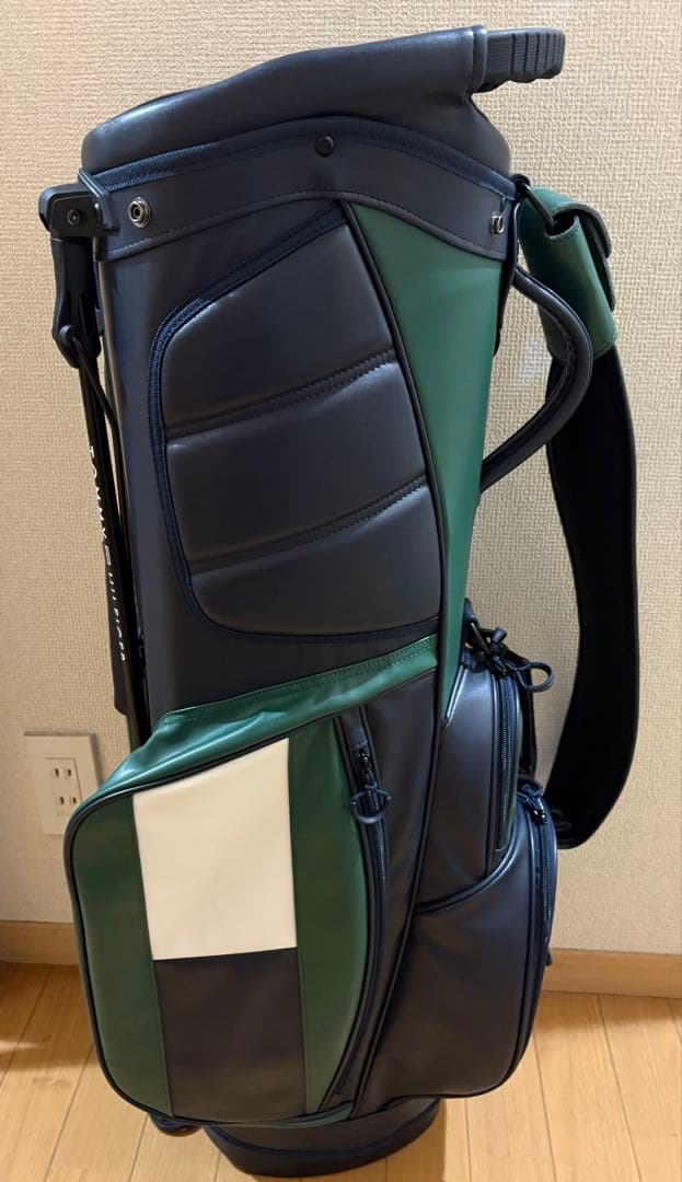   トミーヒルフィガー　キャディバッグ