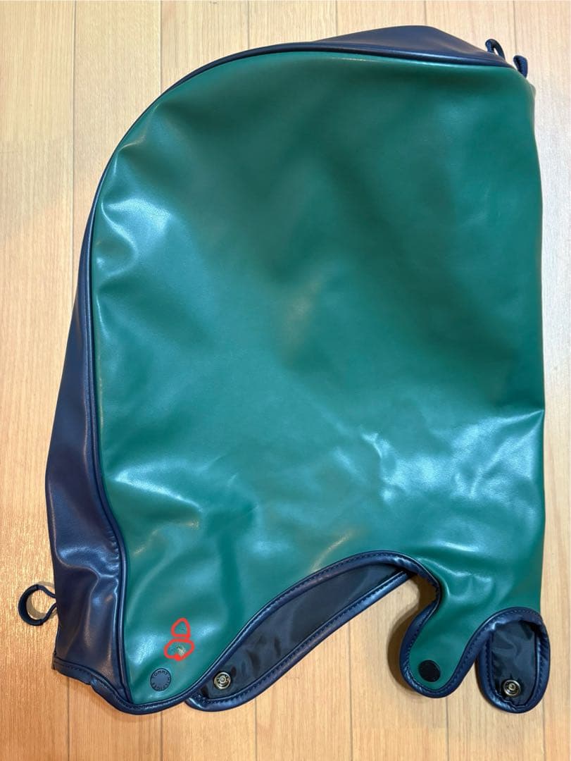   トミーヒルフィガー　キャディバッグ