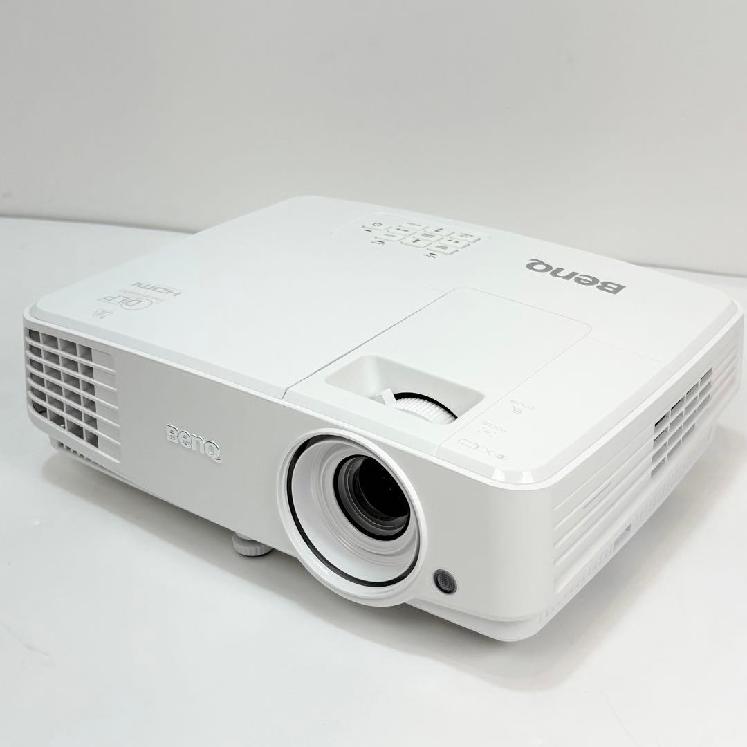 BenQ TW526 プロジェクター 本体 リモコン付 ランプ4時間表示