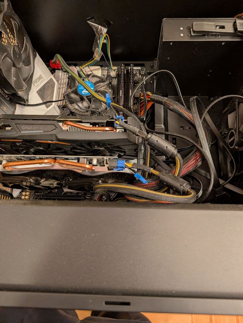 ASUS タワー型デスクトップPC Blu-ray搭載