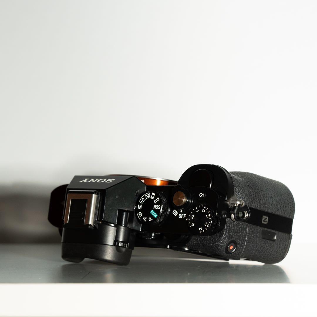 SONY 初代 α7R 3640万画素 ミラーレス一眼　シャッター数8493回
