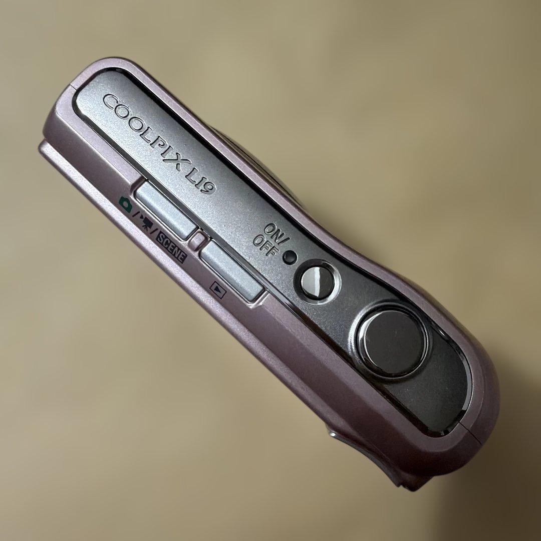 ニコン／Nikon coolpix クールピクス　Ｌ19単3電池2本動作品