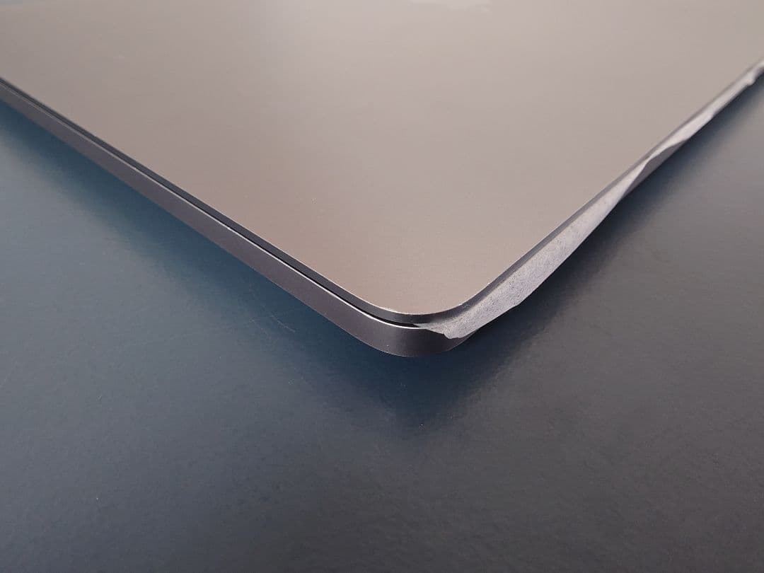 MacBook Pro 13インチ (i5/16GB/512GB) 4ポート