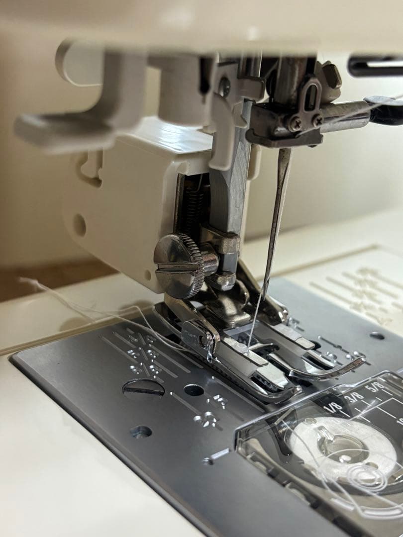 ジャノメ シェーネ、厚手にも強いパワフル実用ミシン、送りジョーズ、清掃整備済み