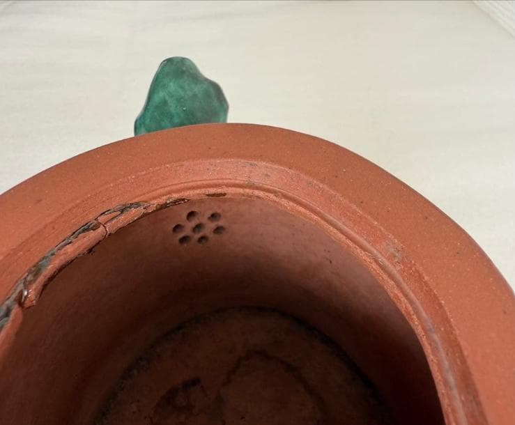 「宜興紫砂 榮卿」在銘 朱泥 急須