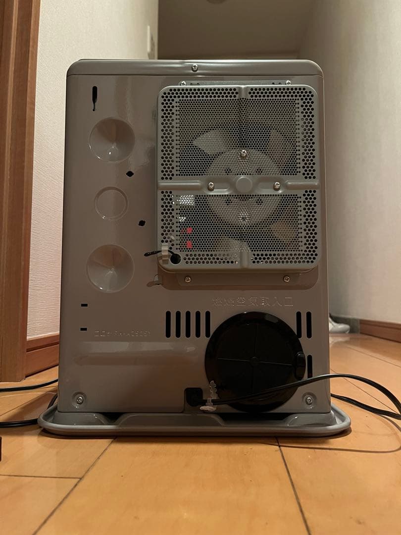 CORONA 石油ファンヒーター デジタル表示 3.6Lタンク、2025年製造品