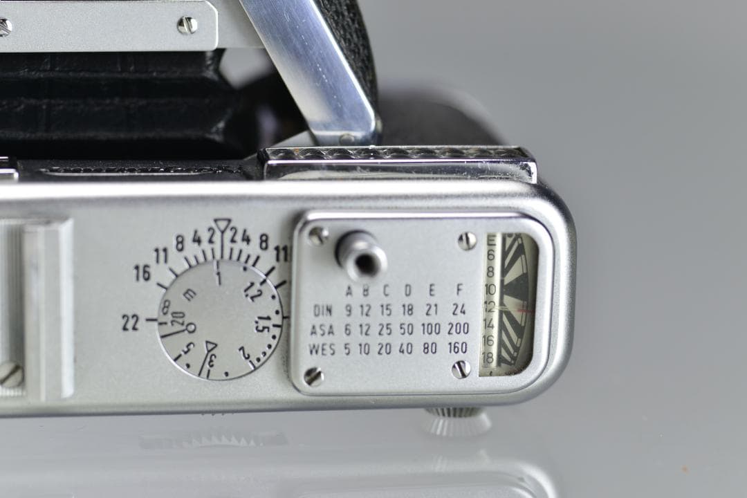 Voigtländer VITESSA ULTRON 50mm F2