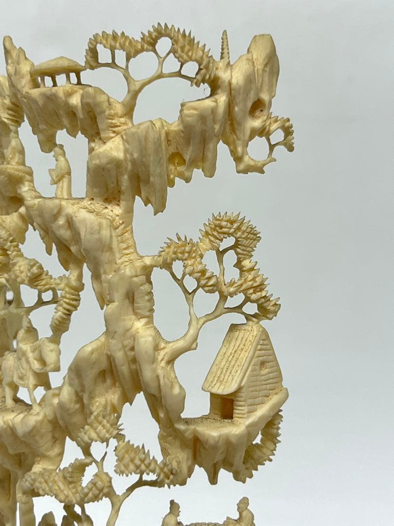 極上透彫山水人物　台付