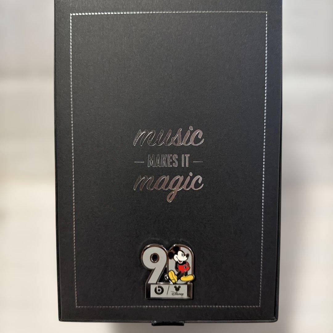 beats solo3 ミッキー90周年記念の限定モデル