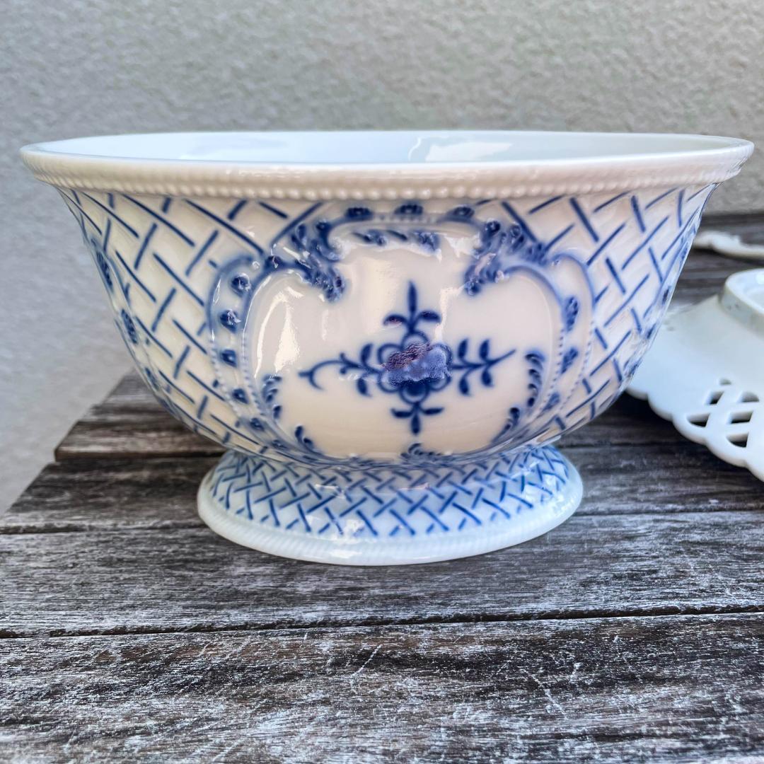 マイセン　スイーツボウル　蓋つき　レンゲ付き　ブルーオニオン