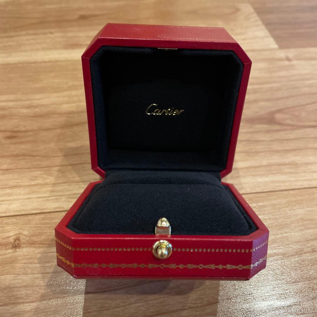 Cartier レッドレザー 八角形ボックス