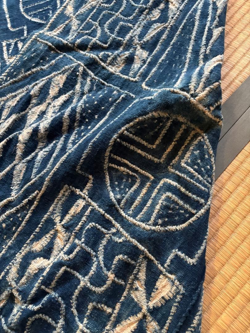 アフリカ　愛染絞り布　タピストリー　大型