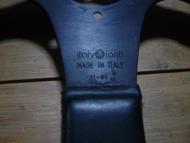 IMOLA italvolanti ステアリング ３５Cm　イタリー製