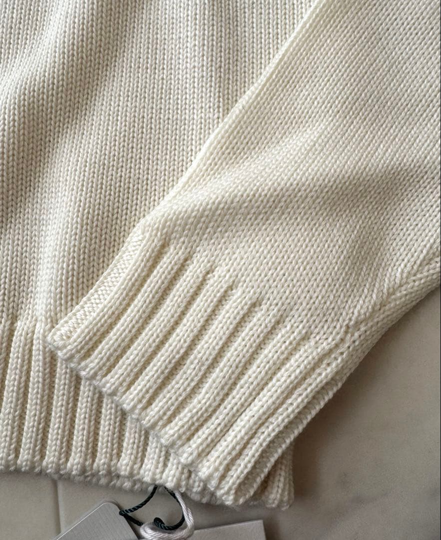 【新品未使用】ZANONE（ザノーネ）5ゲージウールソリッドタートルネックニット