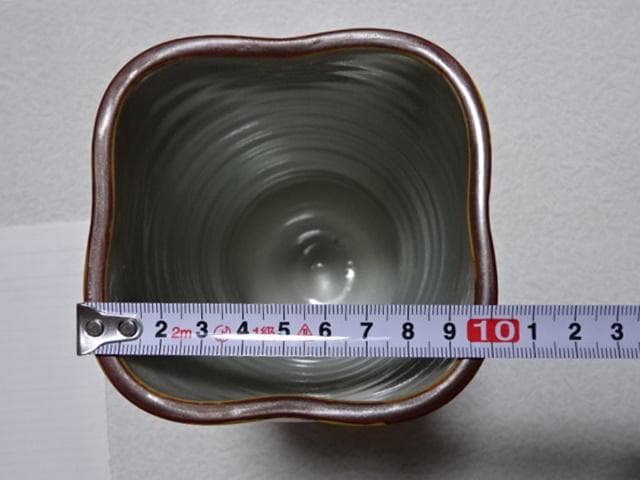 【九谷焼】日展作家 松浦慎弥作　釉彩　山茶花　花瓶