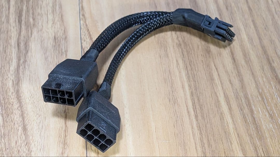 【美品】玄人志向 GALAKURO GeForce RTX 5070