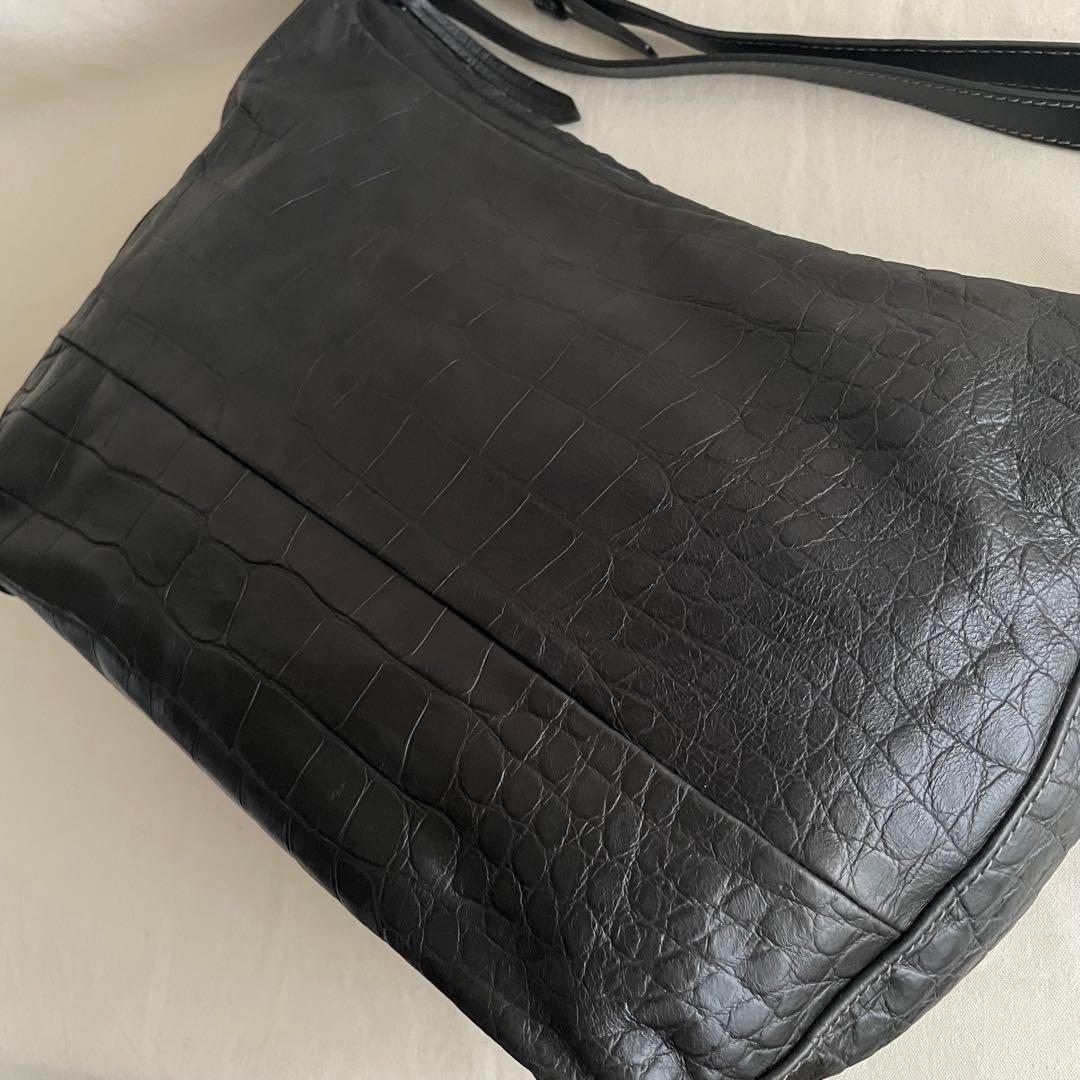 【美品】FURLA 2way ショルダーバッグ 黒 本革 クロコ型押 A4収納可