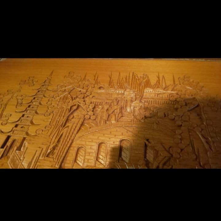 値下げ！アンティーク希少　木彫り細工がとても美しいローテーブル　ヴィンテージ