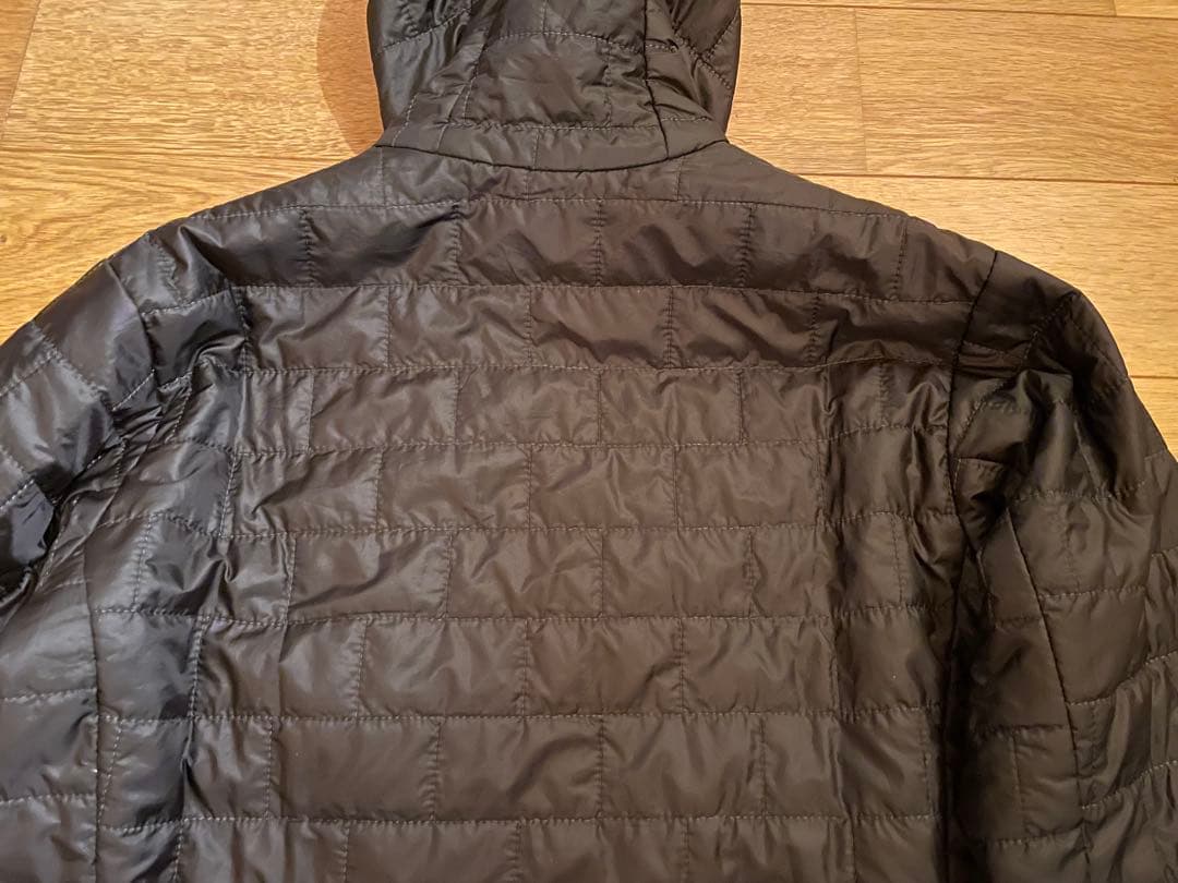 パタゴニア　ナノパフフーディー　ブラック　Sサイズ