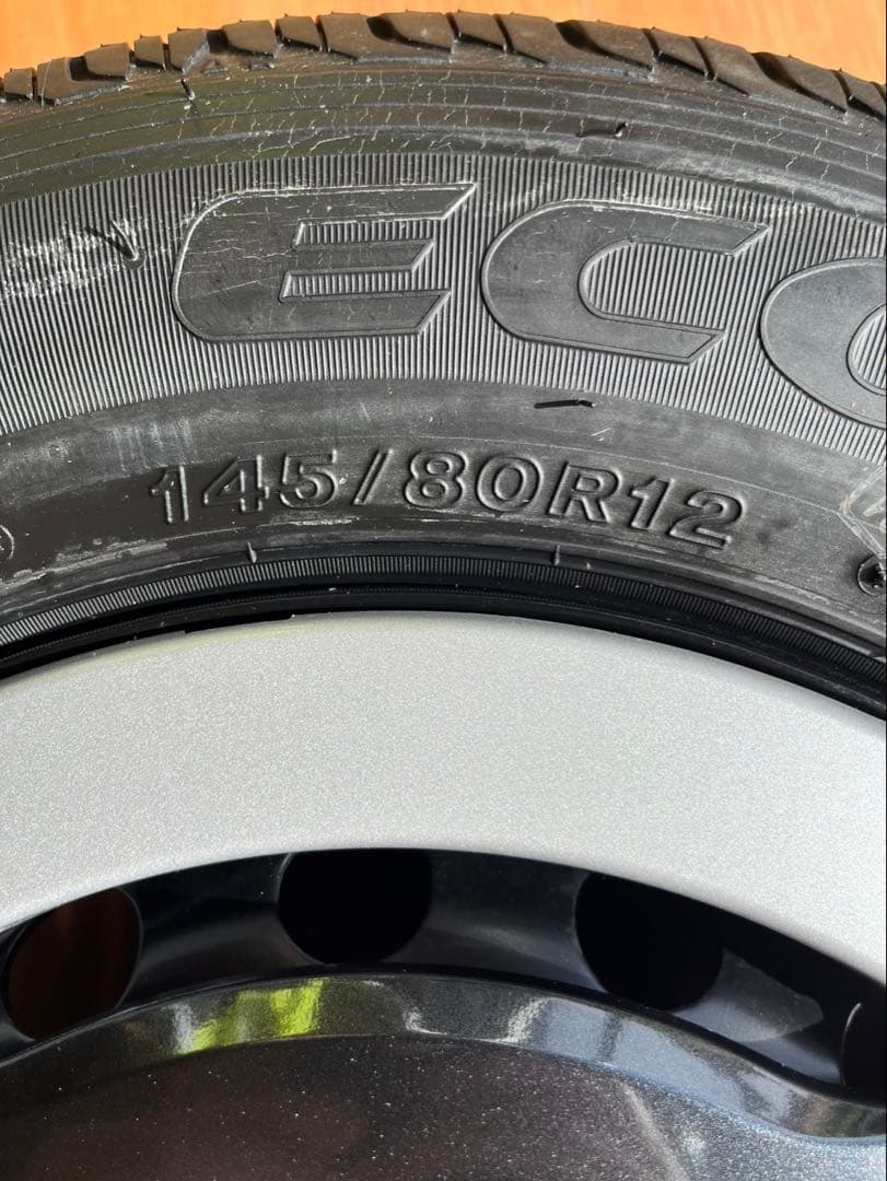 N-VAN 純正タイヤ・ホイールセット 4本