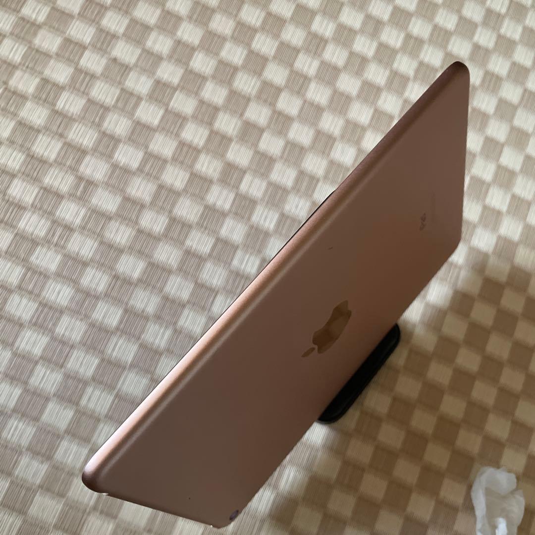 中古品 Apple iPad mini 第5世代 Wi-Fi 64GB ゴールド