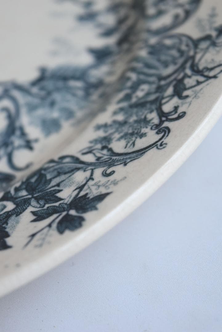 美品ショワジー・ル・ロワ　ブルーのポンパドール（POMPADOUR ）