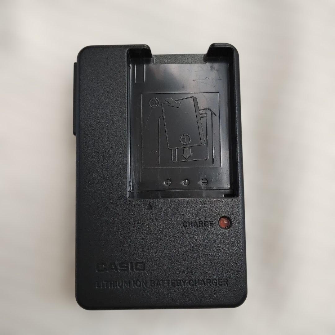 美品 CASIO EXILIM EX-Z77 コンパクトデジタルカメラ　デジカメ