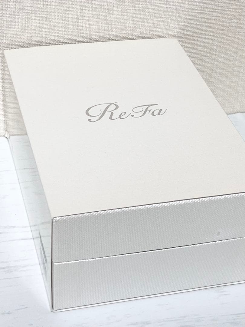 【美品】リファカラットレイフェイス ReFa CARAT RAY FACE
