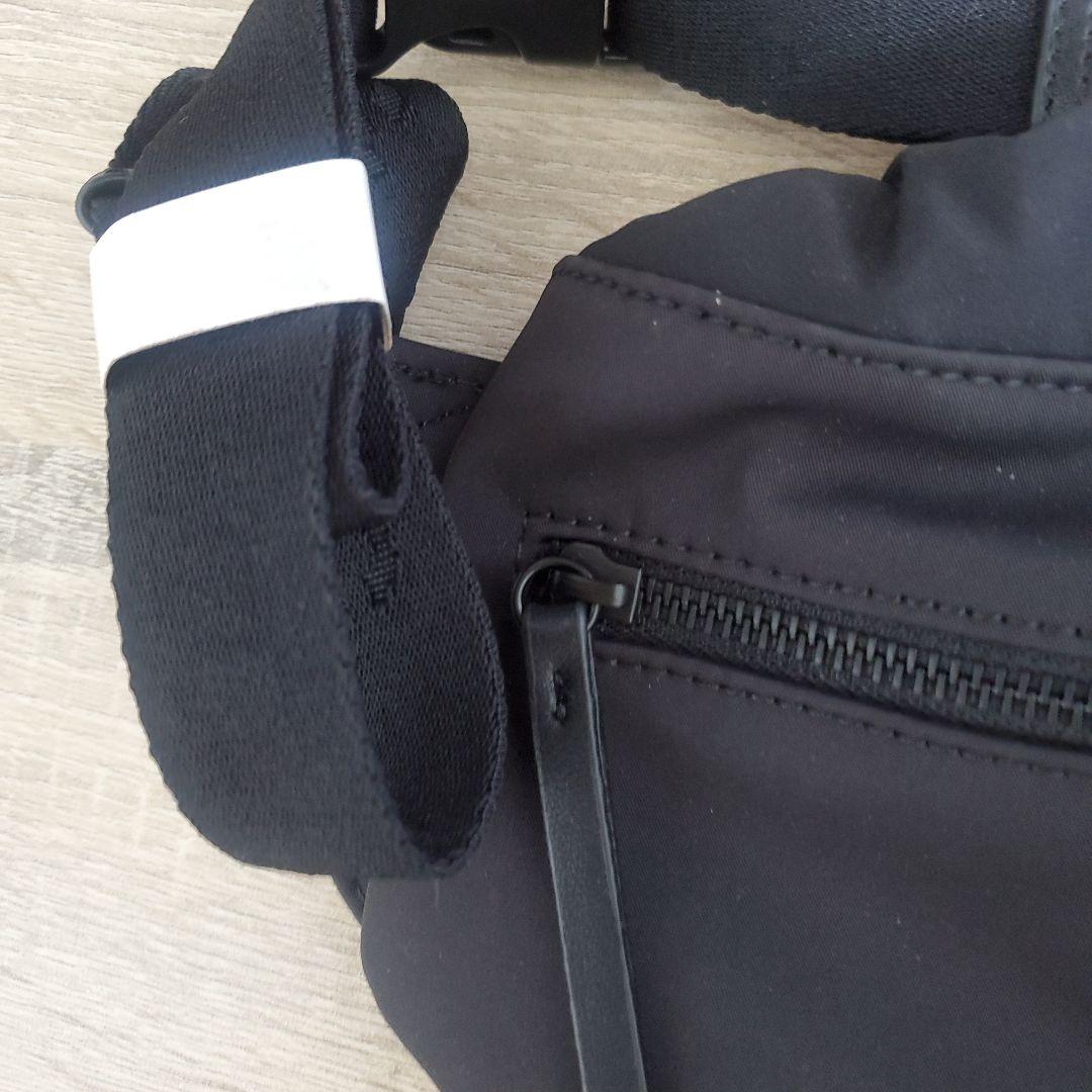 新品未使用　A.P.Cヒップバッグ