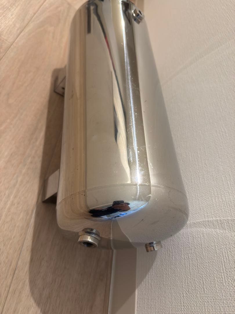 ステンレス　エアータンク　メッキ