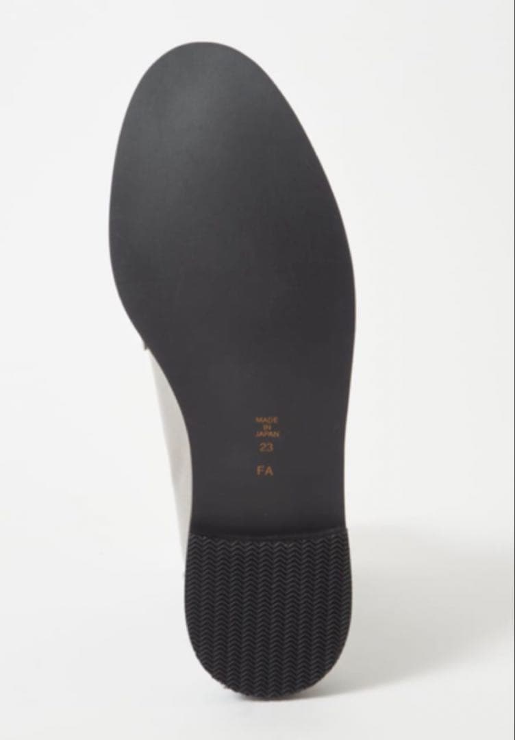 ❤️最終価格❤️✨美品✨DIANA ダイアナ リボン パール ローファー グレー系