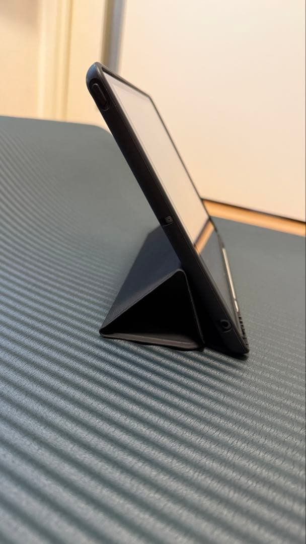 アップル iPad 第7世代 WiFi 32GB スペースグレイ 付属品あり