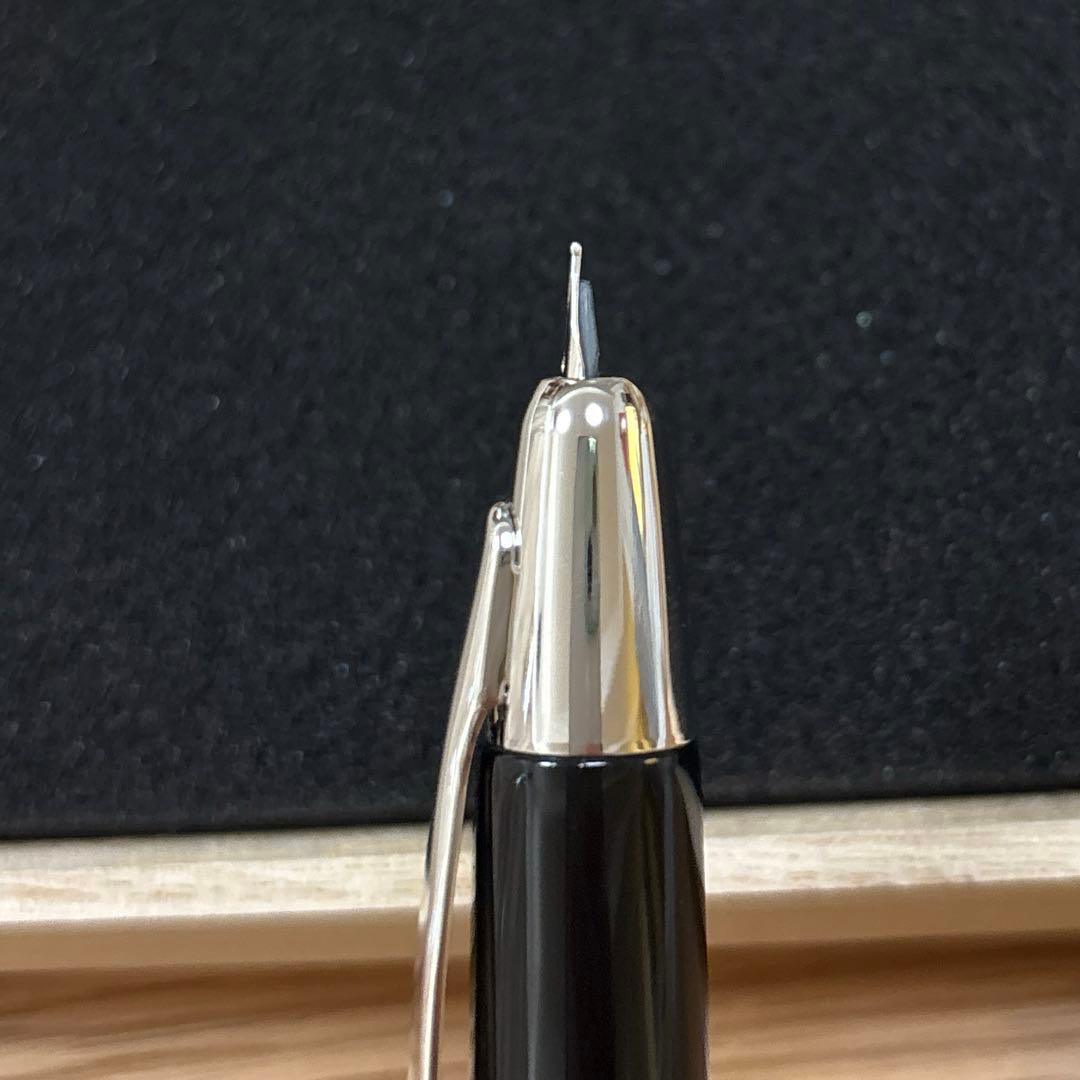 ※最終お値下げ PILOT キャップレス 万年筆 螺鈿 水面 F 細字