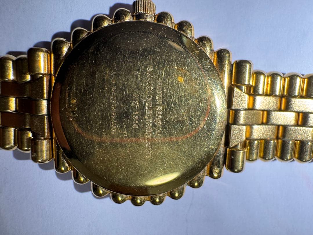 Christian Bernardクリスチャンベルナール 石付き 腕時計