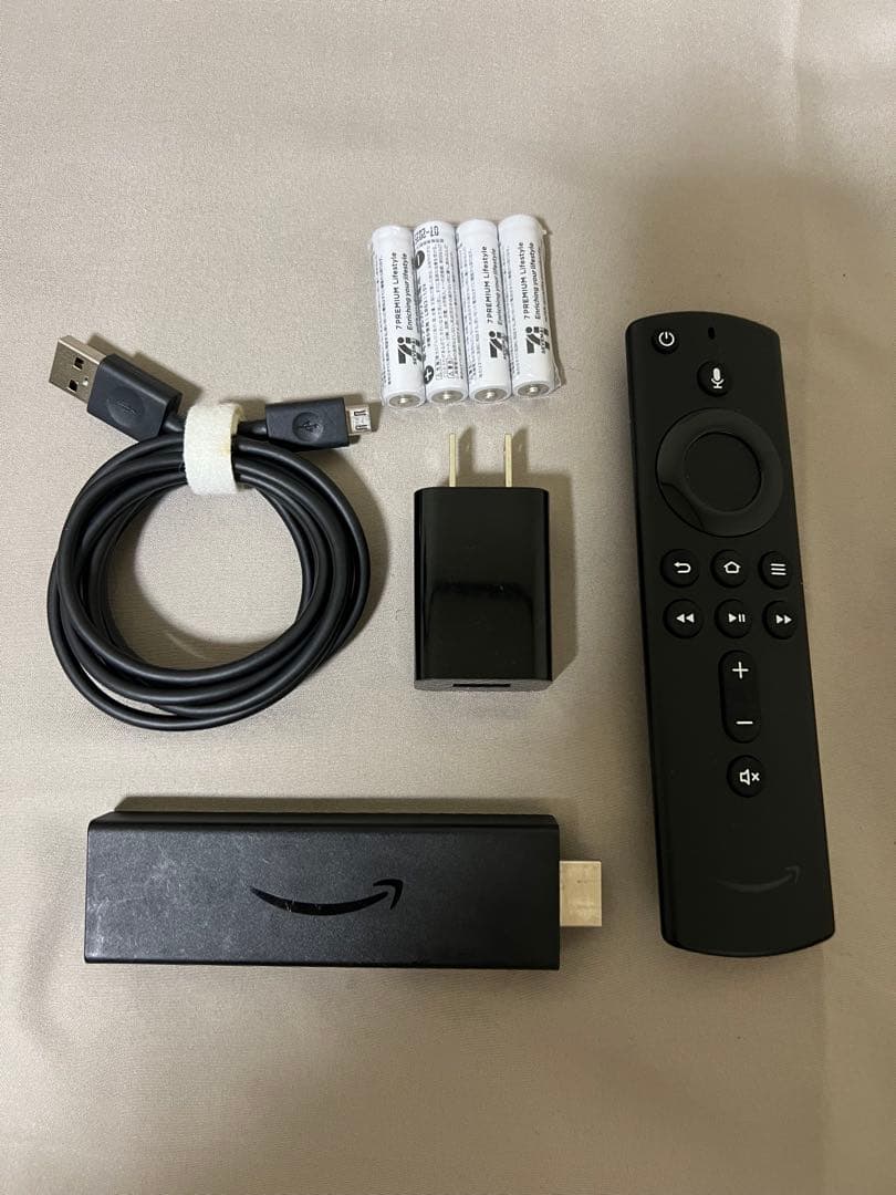 FireTV、リモコン電池付き！ CINEMAGE mini プロジェクター
