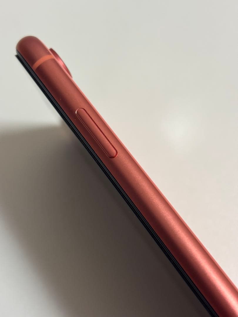 iPhone XR Coral 128GB SIMフリー バッテリー80%