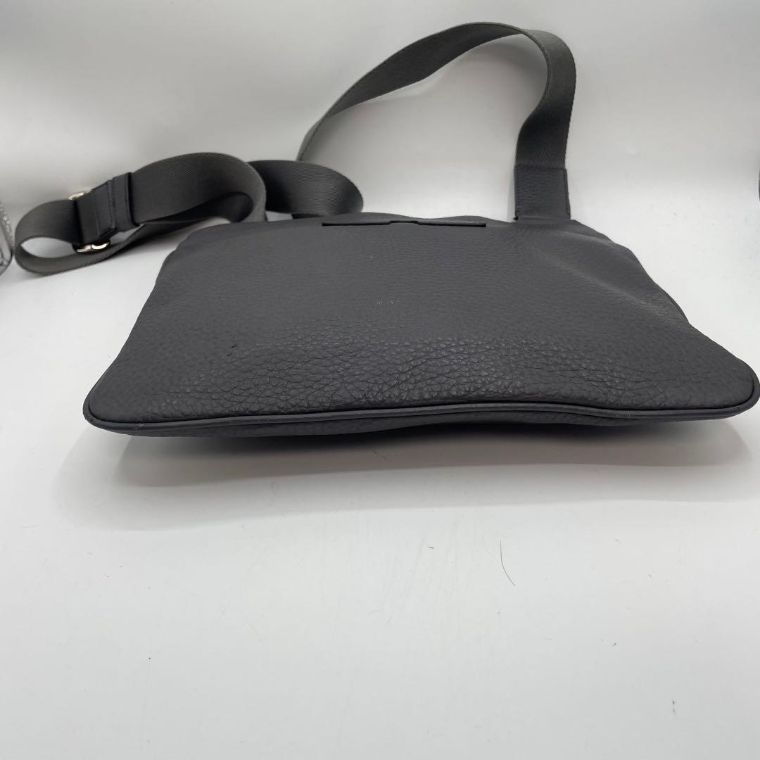 BALLY バリー ショルダーバッグ レザー ダークグレー　シボ革　メンズ